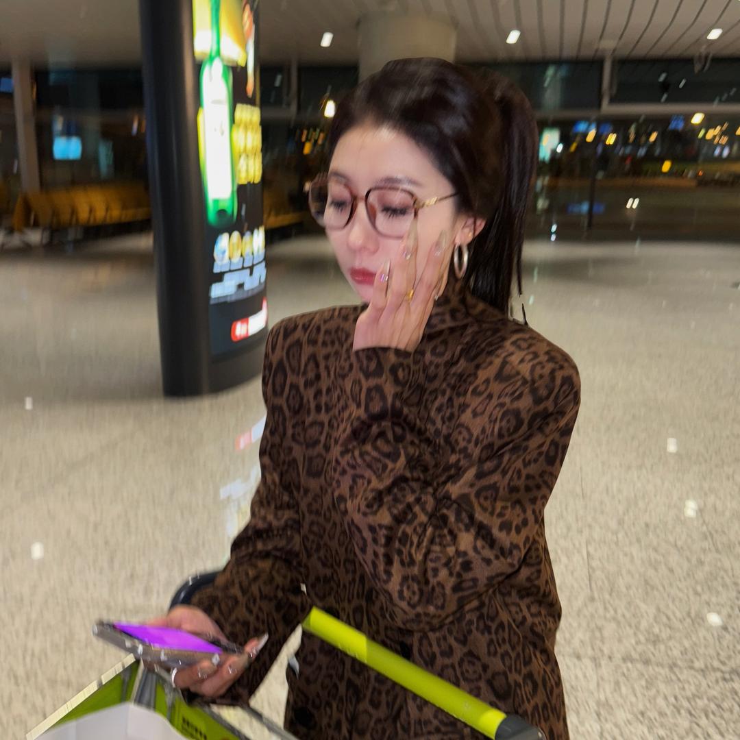 杭锦后旗楠希服装店（个体工商户）