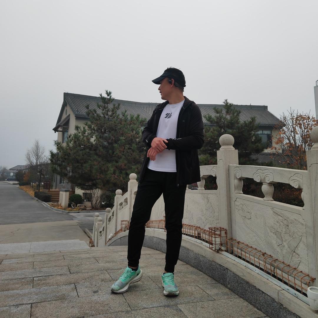 江流装饰  刘伟（精准报价）