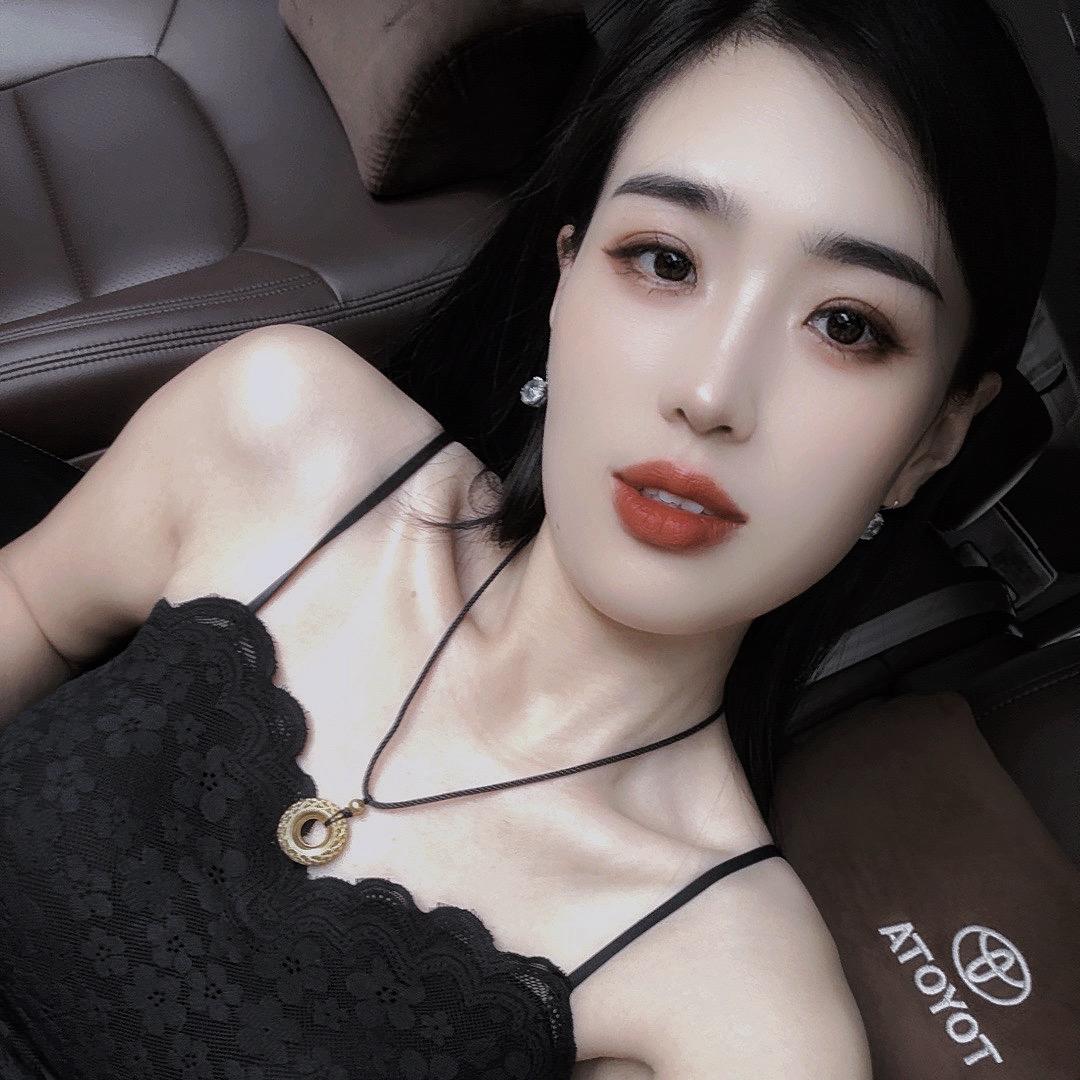 Aཉ྄ིོུ༄࿐💋语涵💋