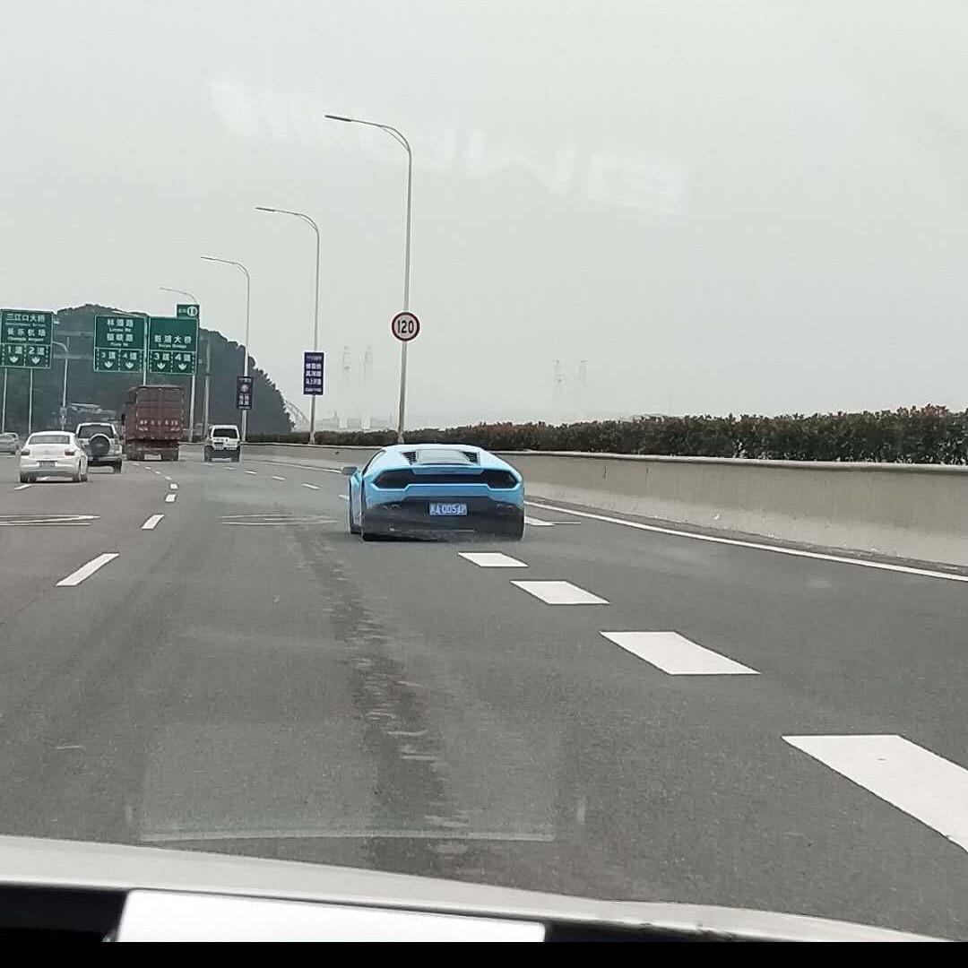 𝑳. 十三水𝓐𝓾 💫