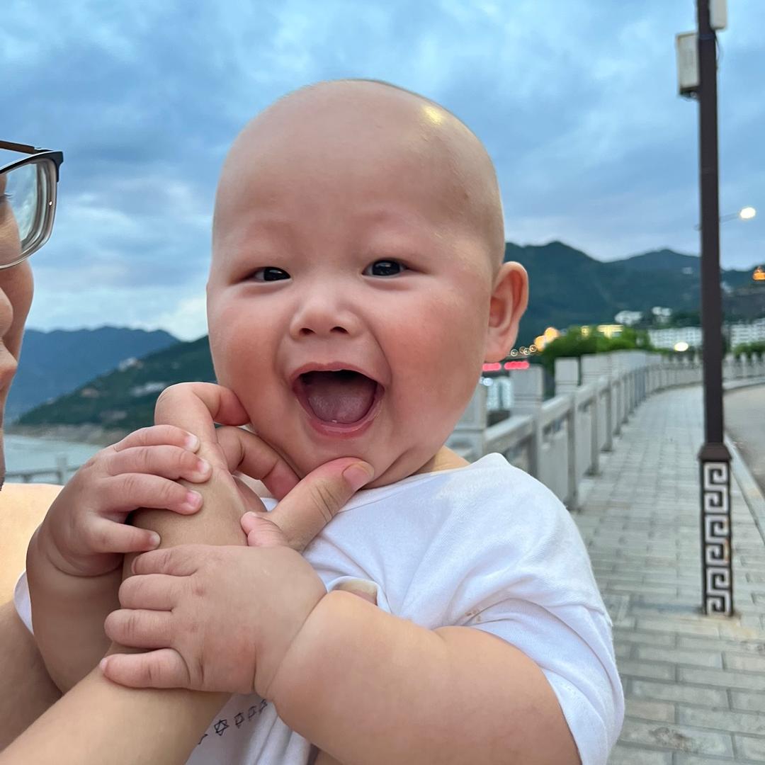 小头爸爸