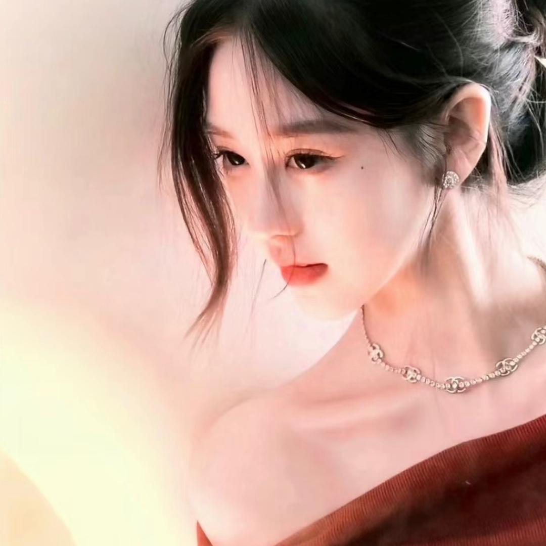 元宝团子.