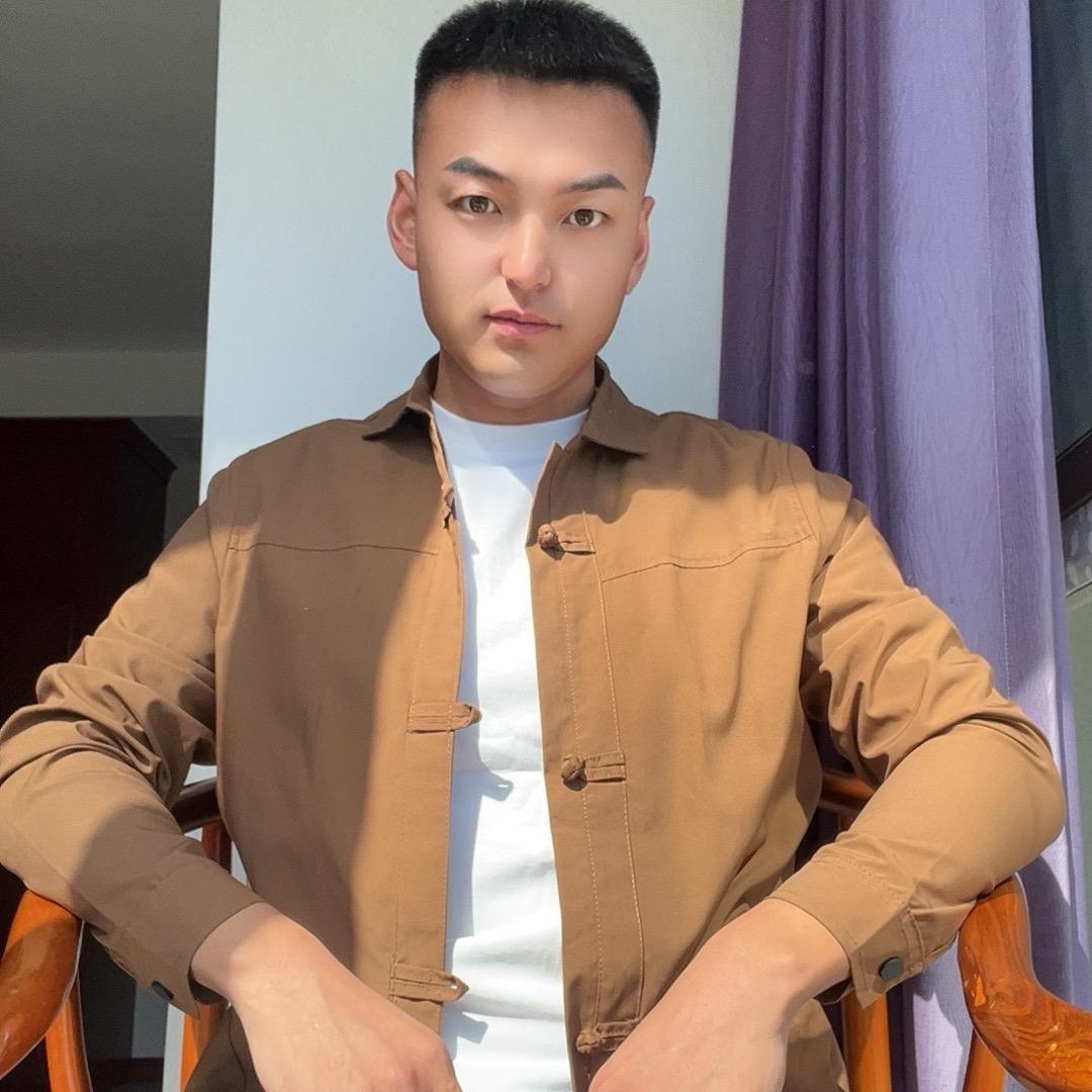 小 神  仙。