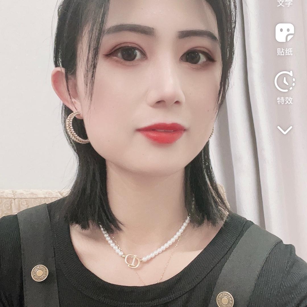 麦榛女装工厂店