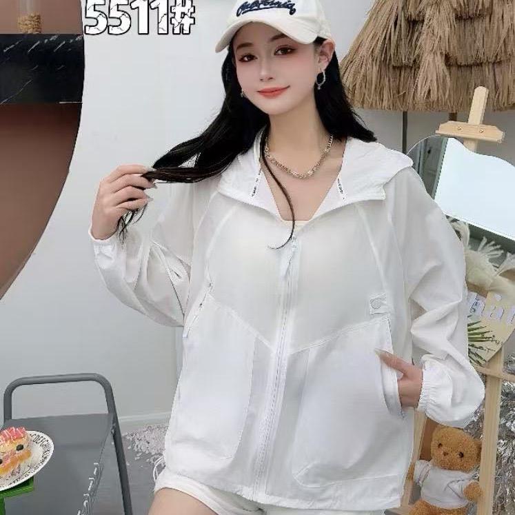 罗涛宁楠时尚服装店