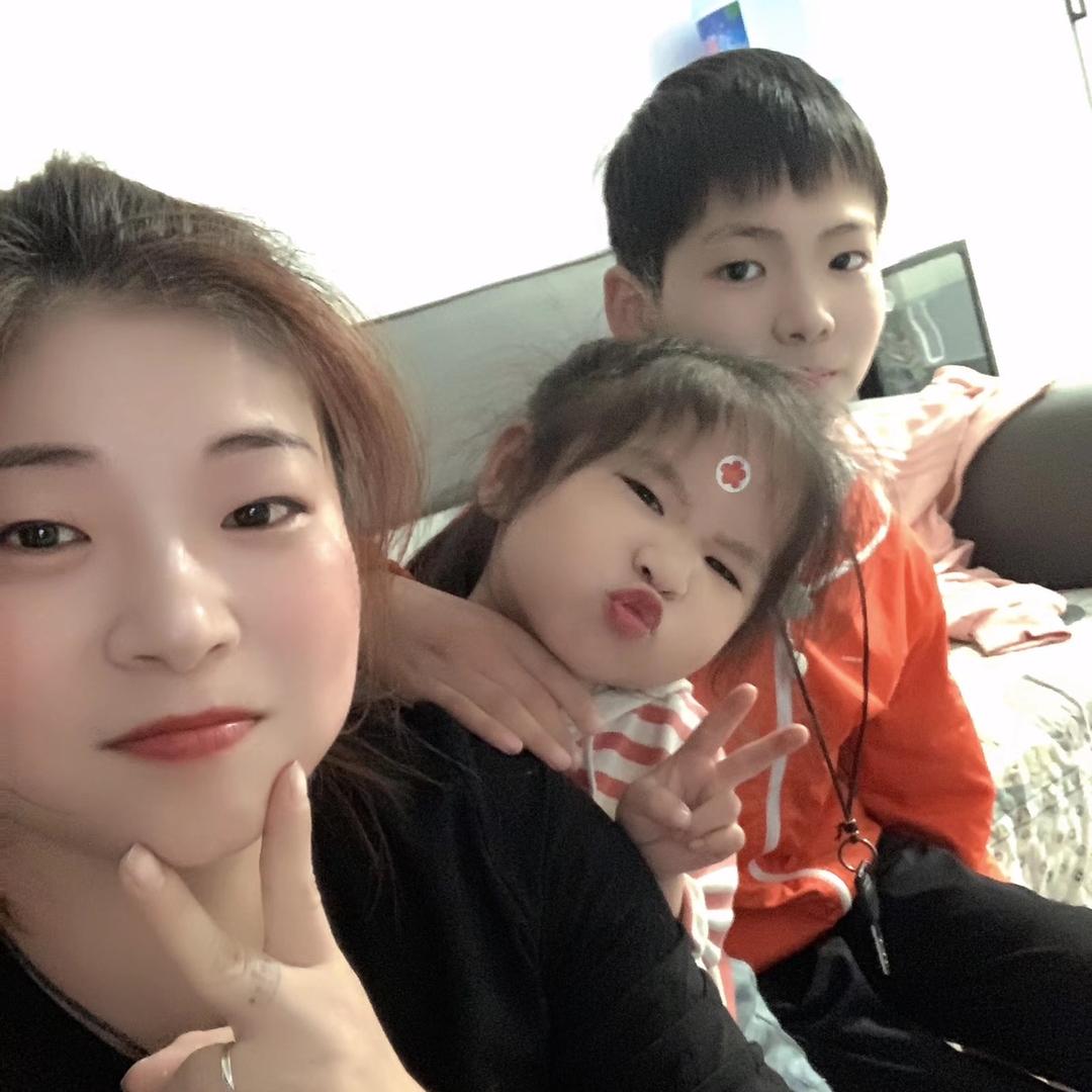 @黄敏丫