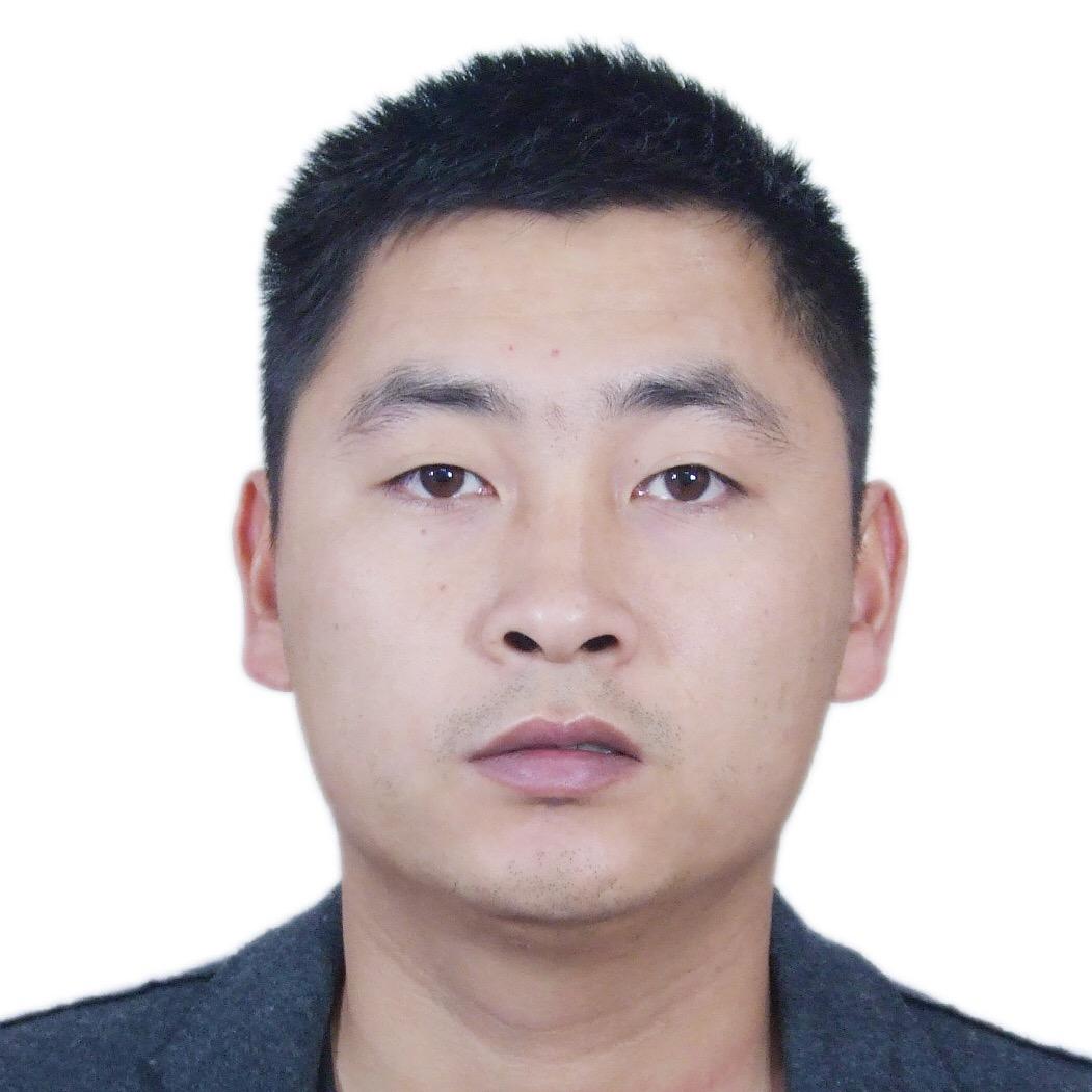 张十三。