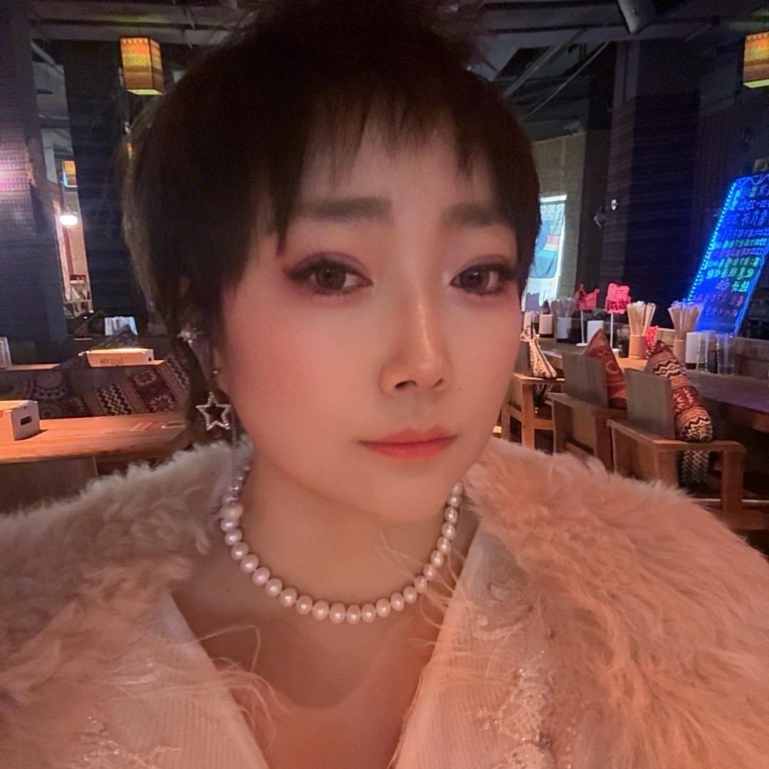 五花肉女王👸🏻