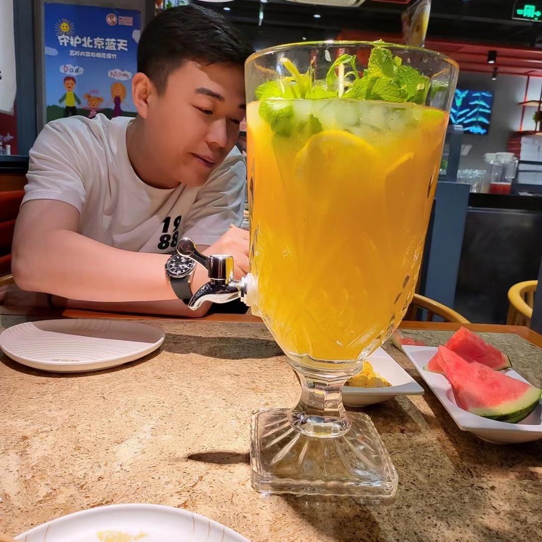太阳🌞当空赵