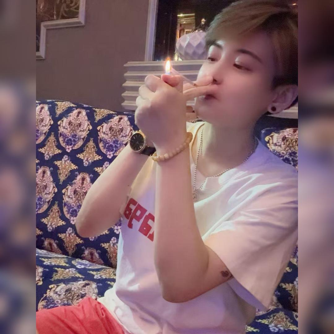 A. 樂 楽  ♉️