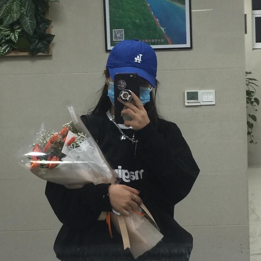 宇航员未眠