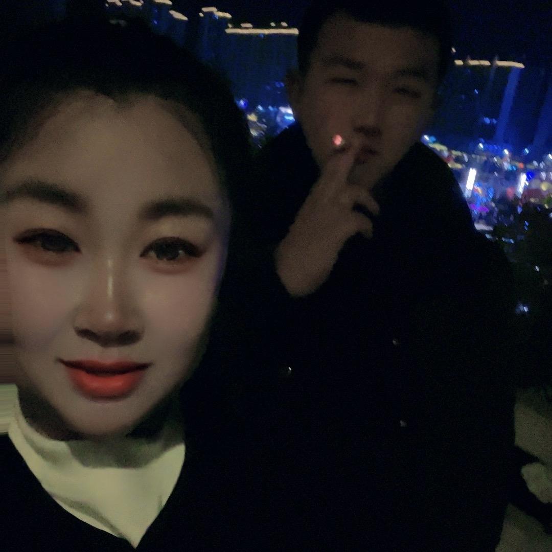 依菲❤️依佳💋依倾城