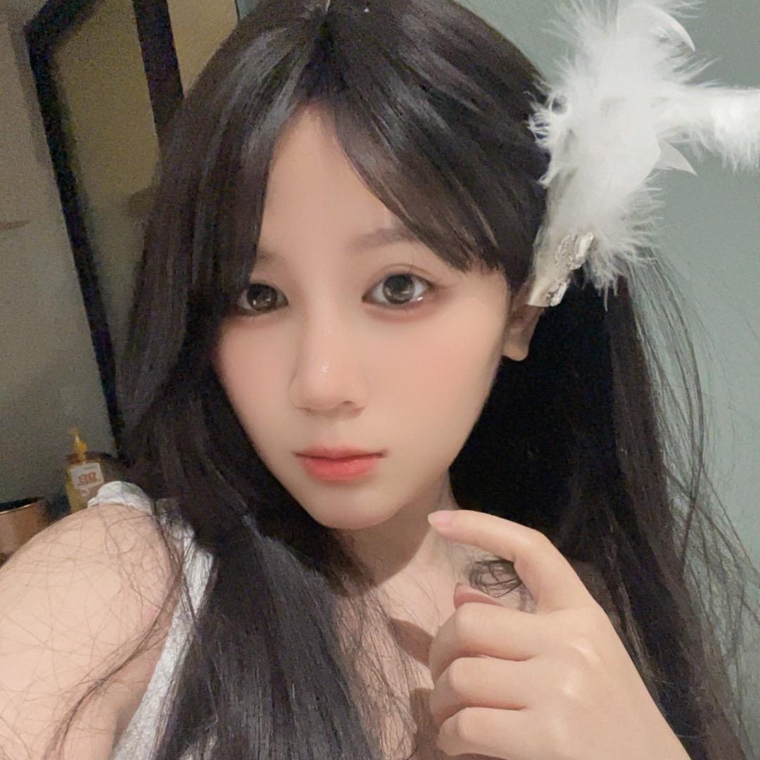 小忛忛在打怪兽