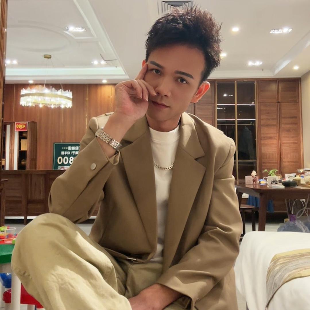 罗公子1228