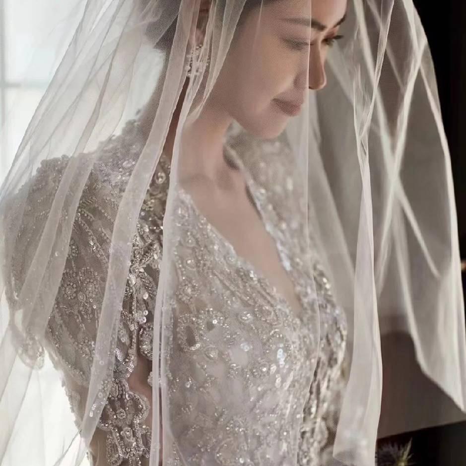 笑容形象化妆造型礼服馆