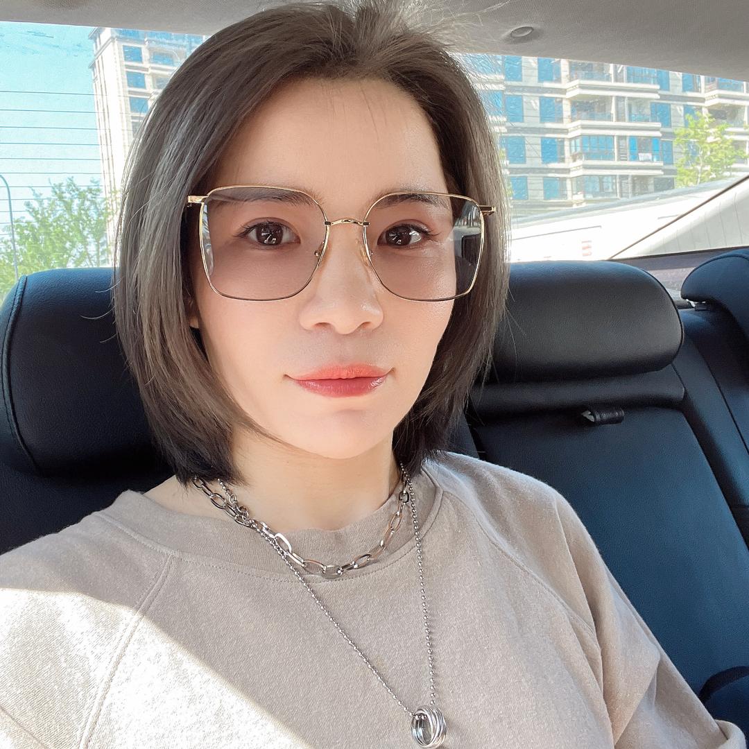 海宁15年美睫 燕子