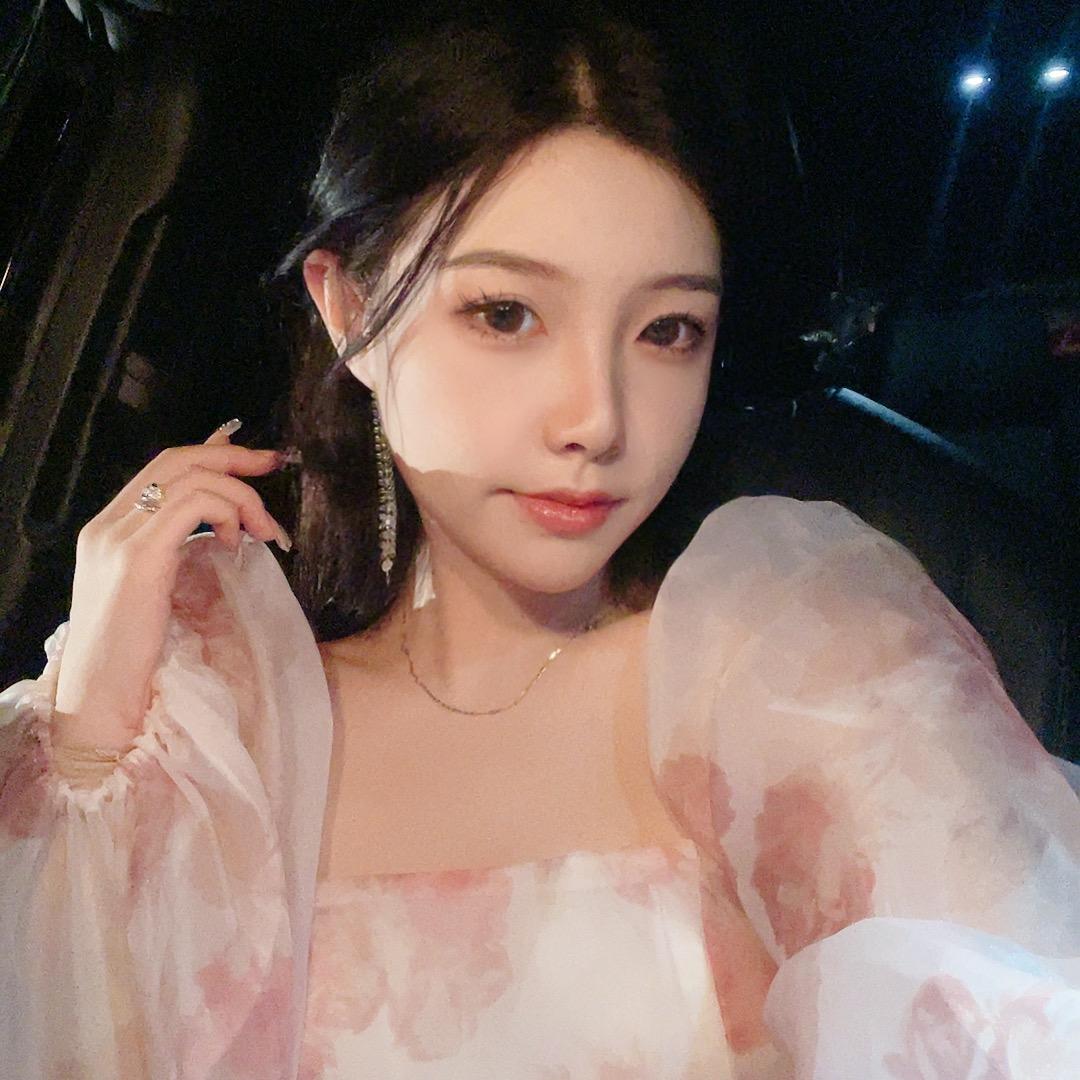 邓H琳