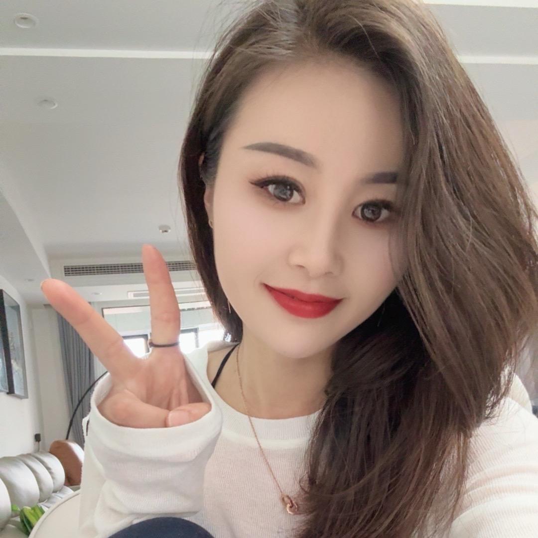 @张妍
