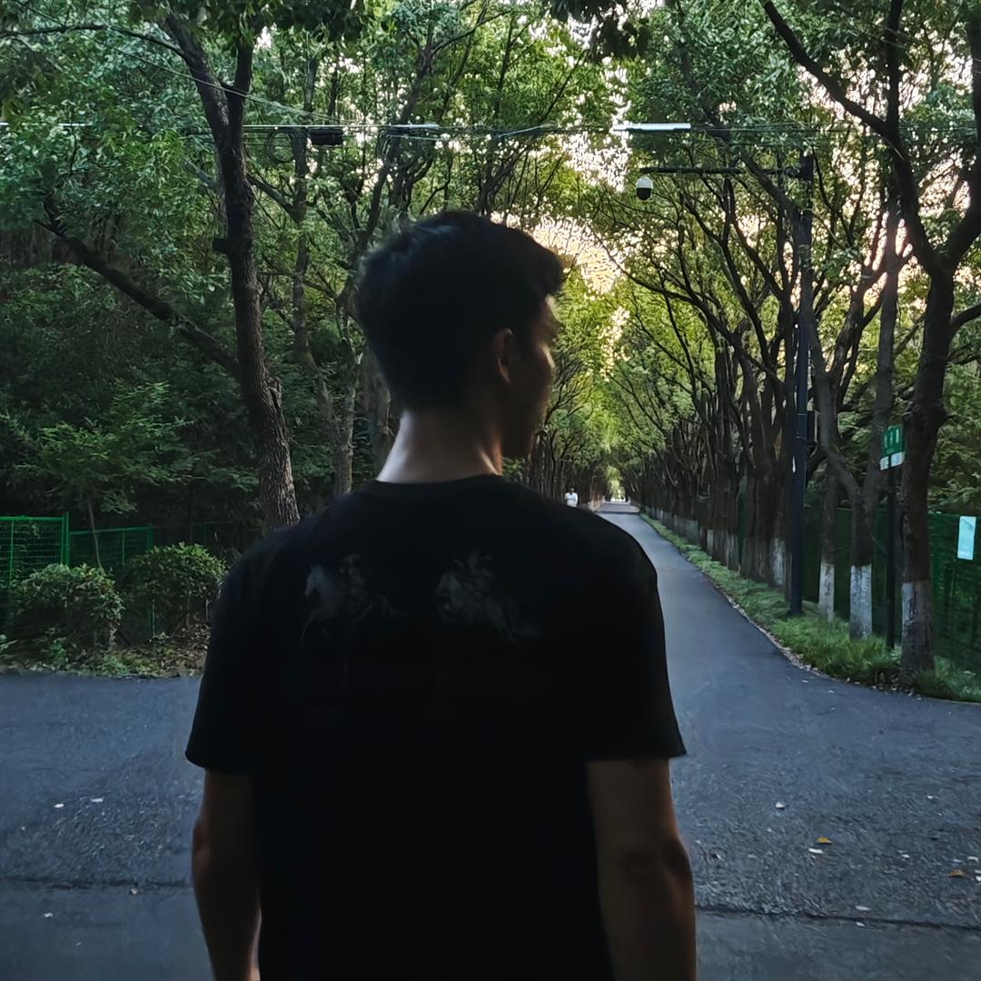 少年润土