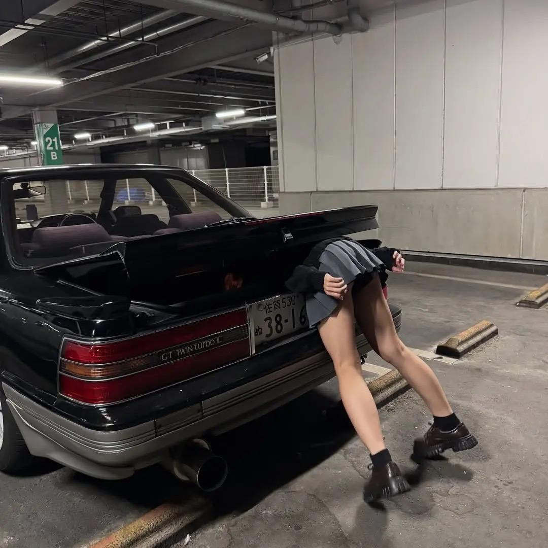 Jony j.