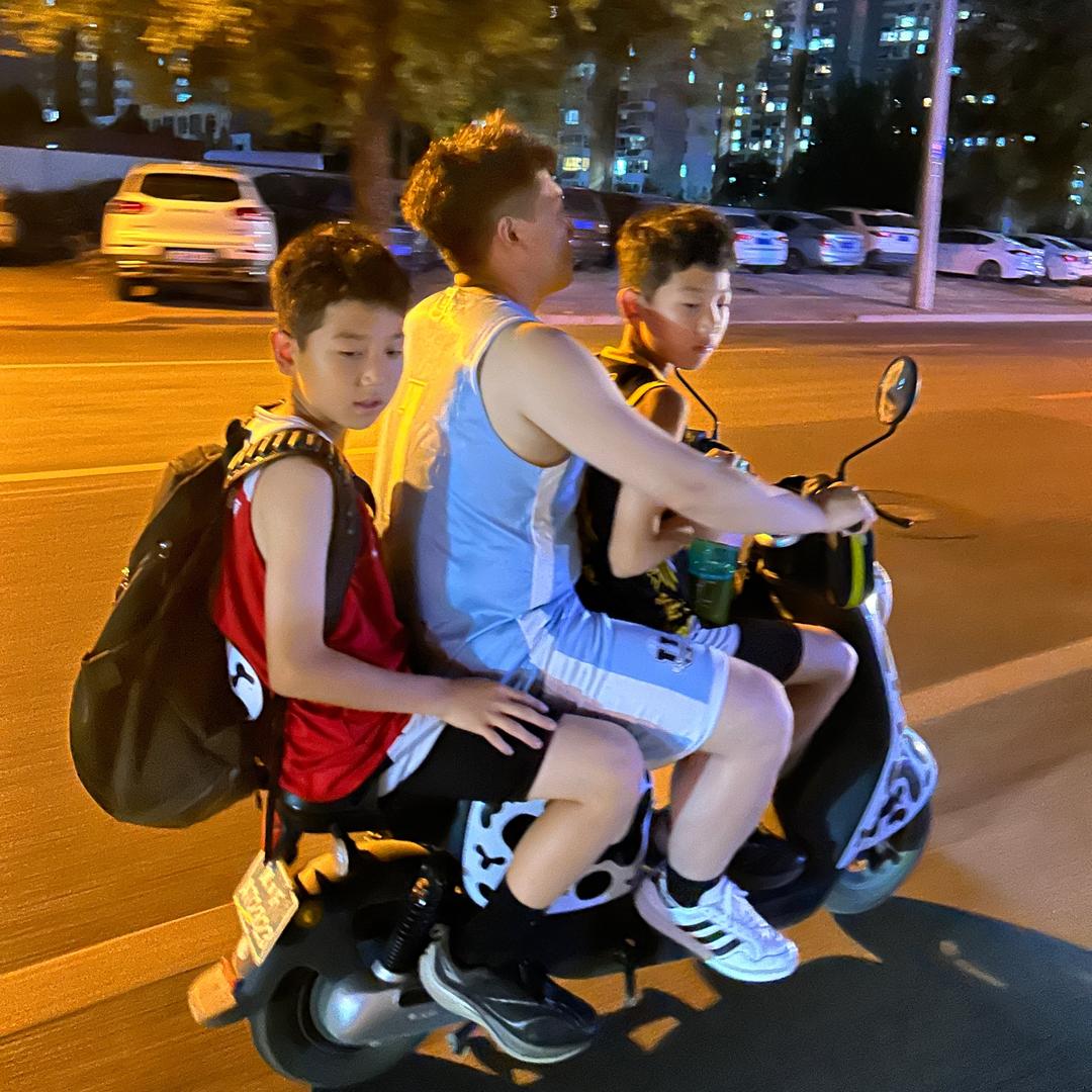 白白白