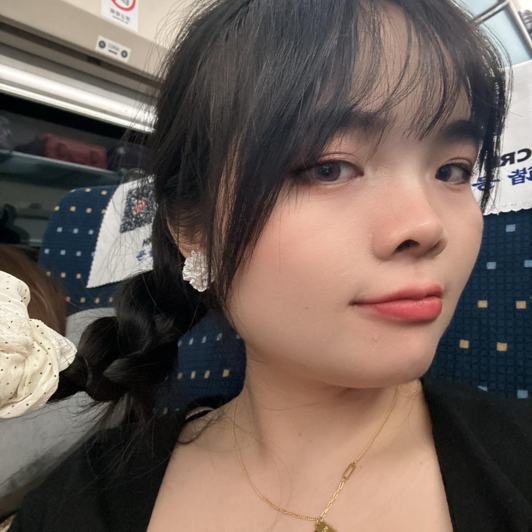 小婷Connie