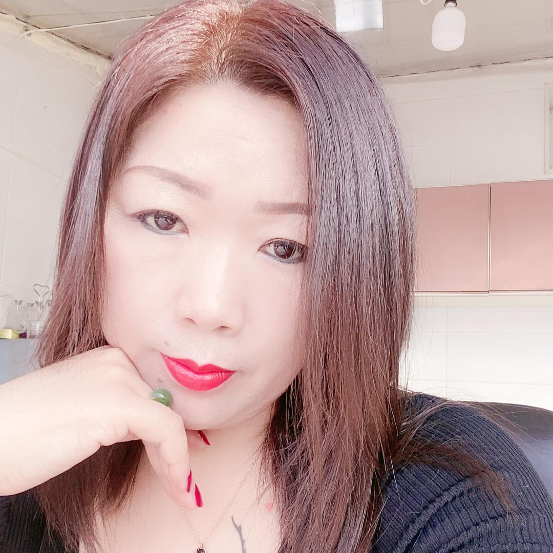 梅子君子兰
