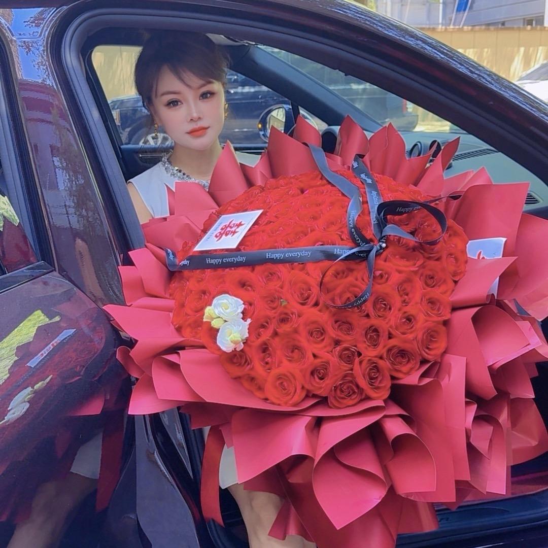 美黛创始人陕西花姐（单身）