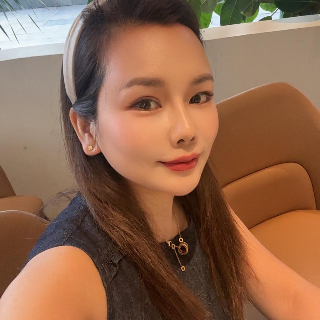 吖吖小镇乐姐