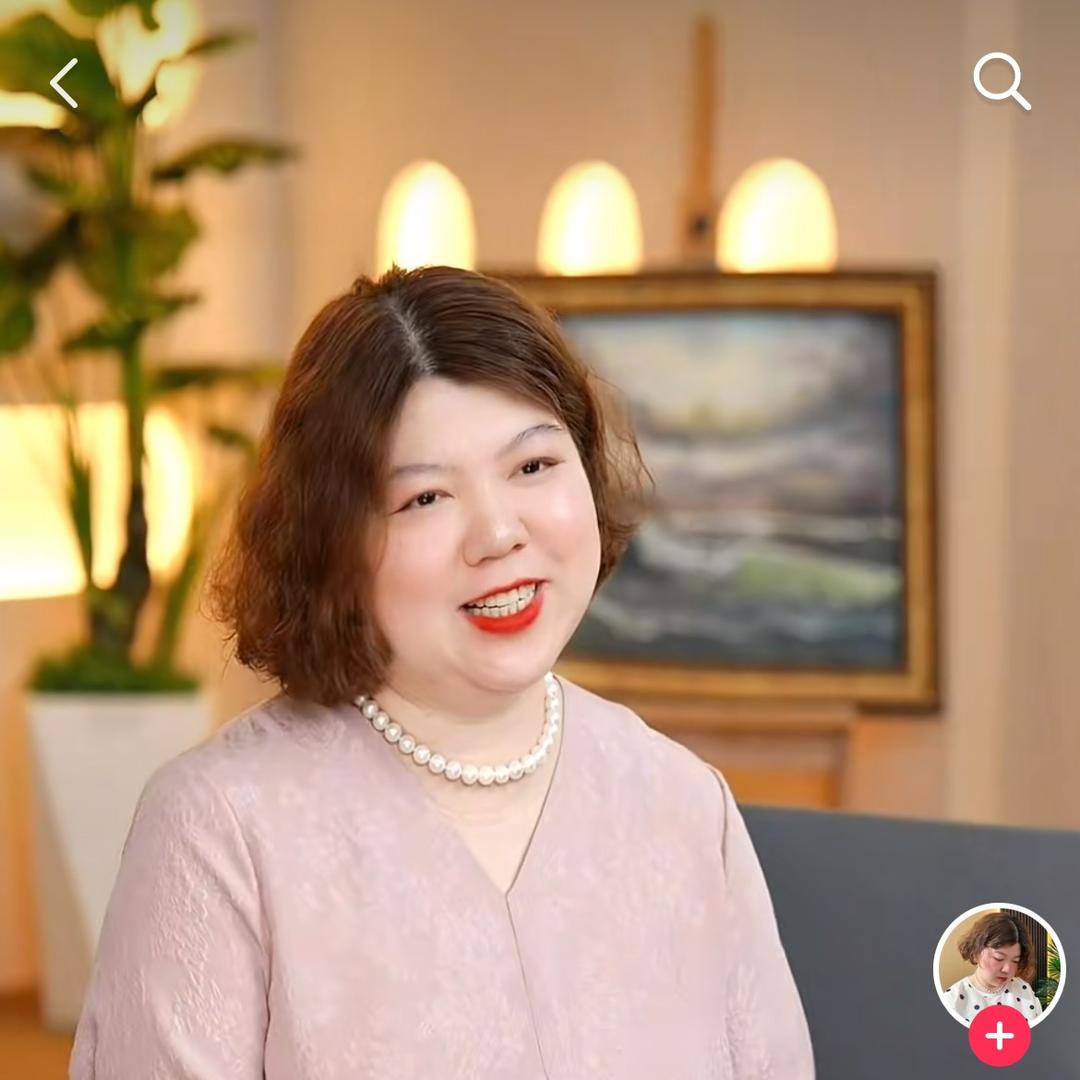 真丝小宝总（穿搭分享）