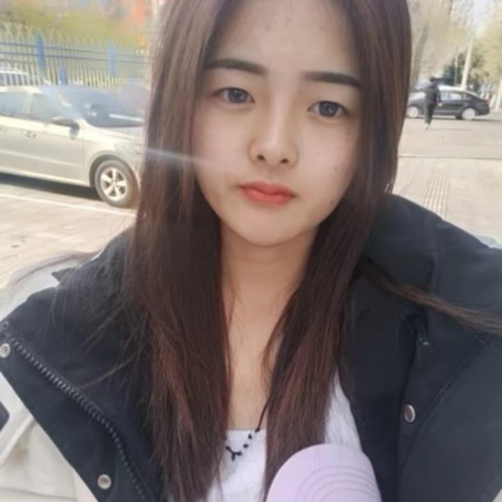 农村女孩兰兰