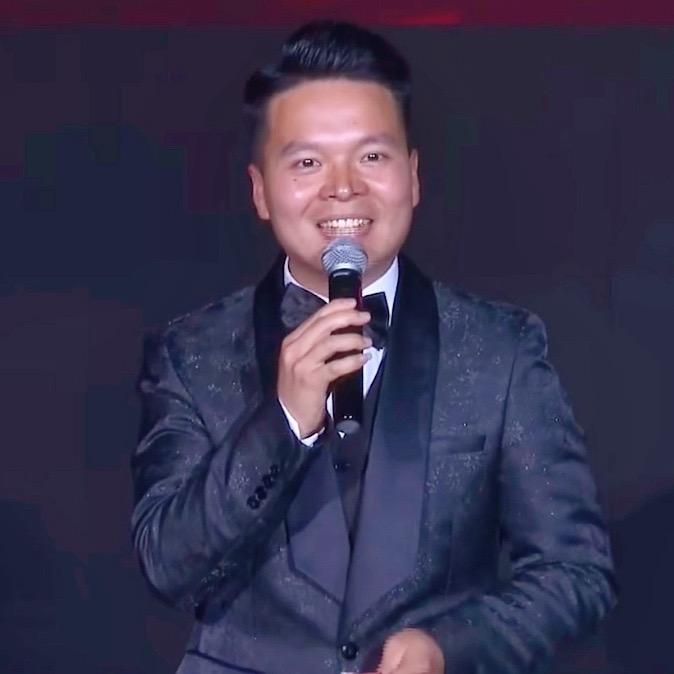 苏仕文