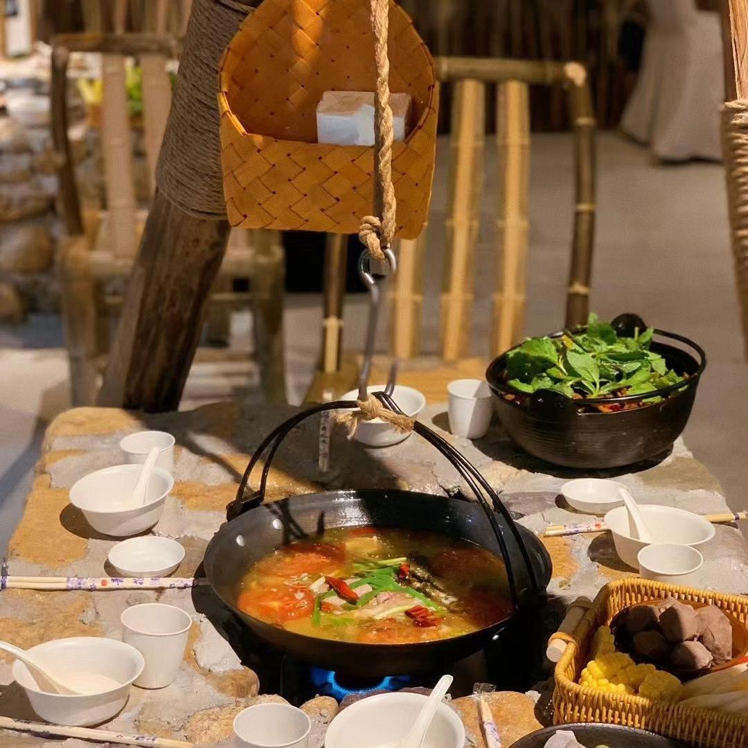 富源酸菜猪脚火锅（支持快递）发货