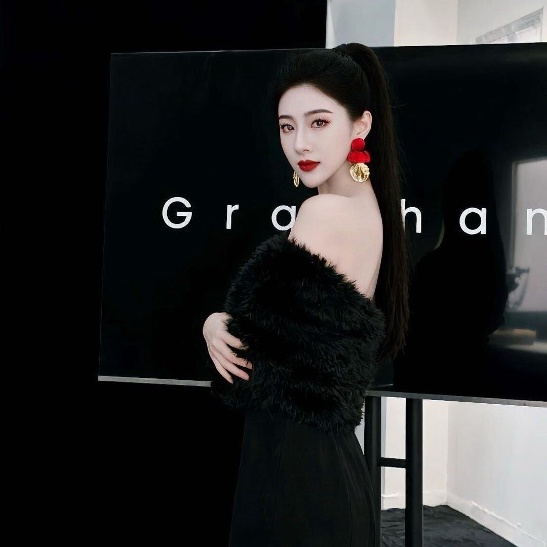 𝗶𝘂𝗸𝗼𝗶ྀ𝟳𝟳 ❣︎