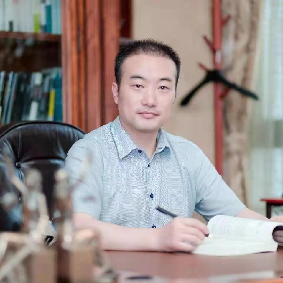 黄强律师