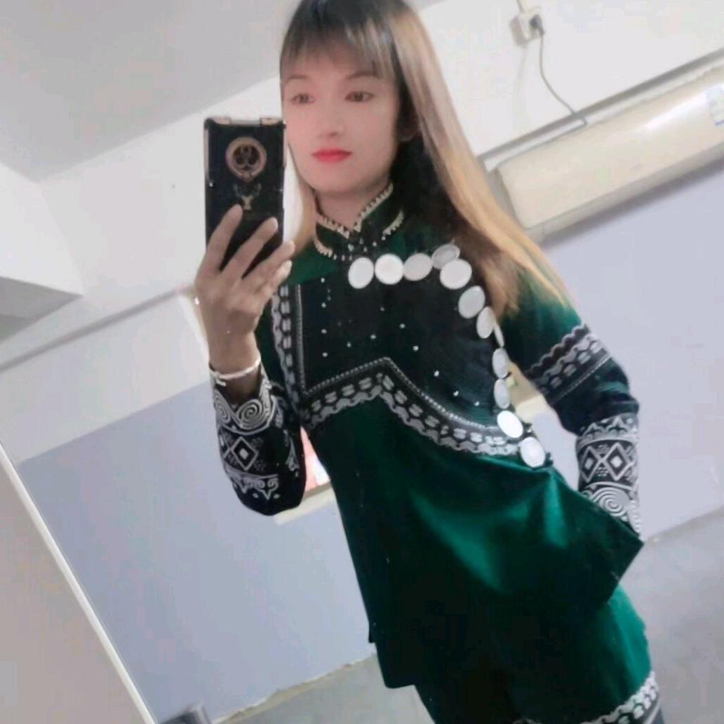 小芬