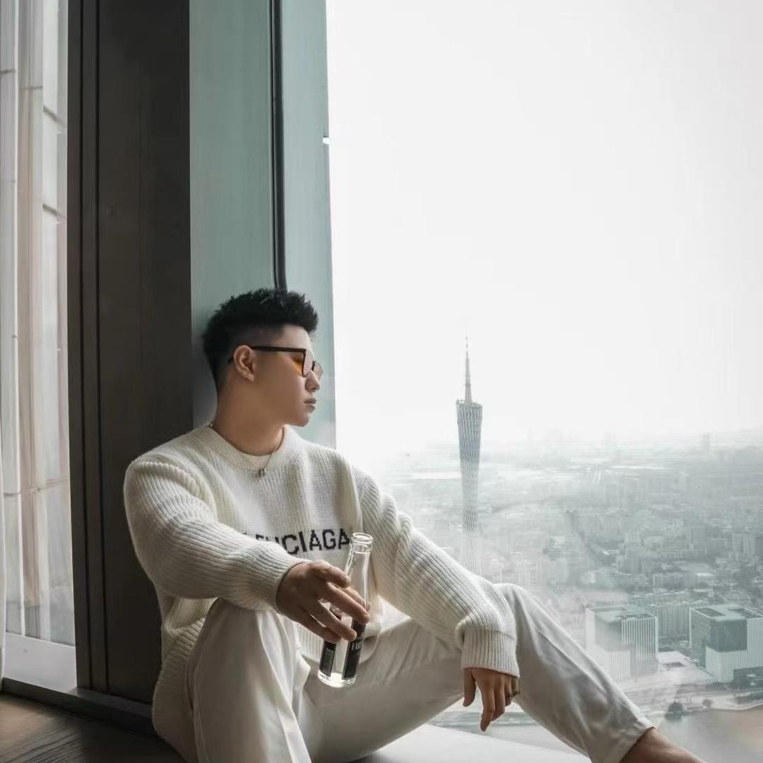 爱测评的小林哥