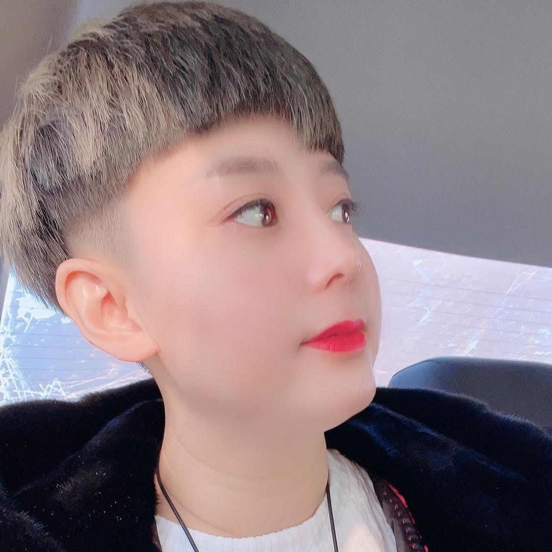 吃货高二丫👄