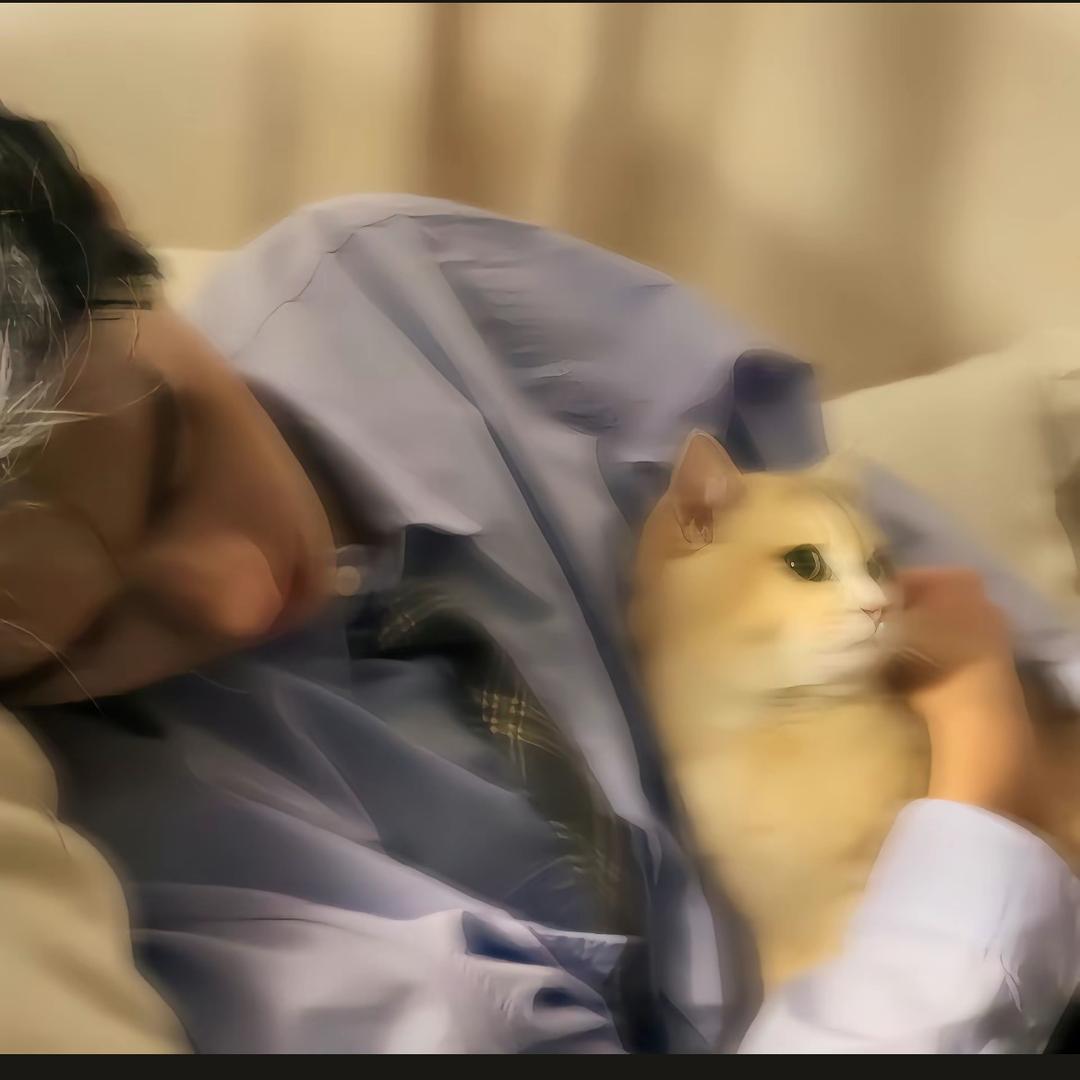 㕔鷽