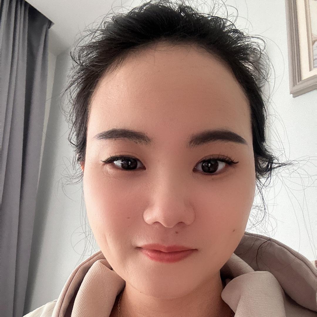 洪湖晓霞在武汉