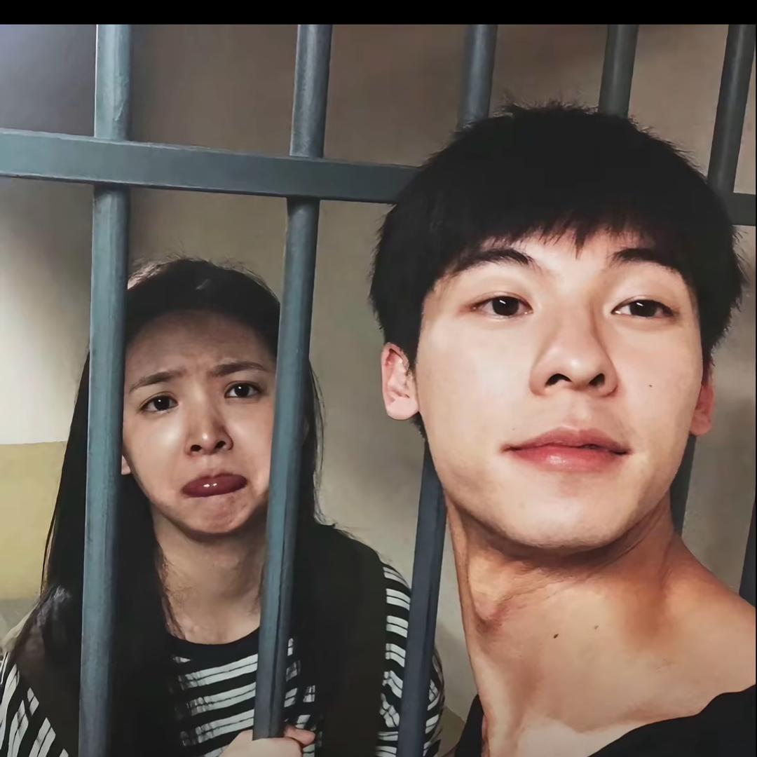 为何