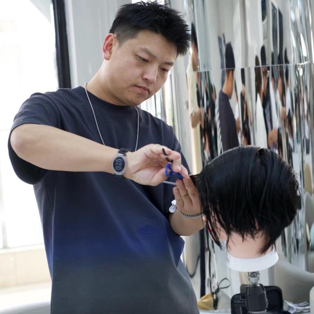 定州 二月春风 理发店 陈飞