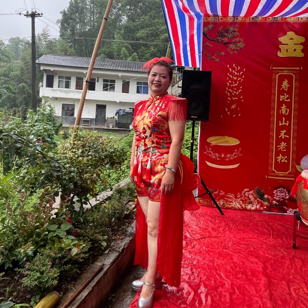 水中望月