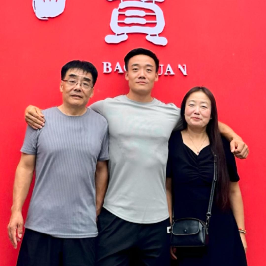 带爸妈健身的小李教练（力量塑形课程）