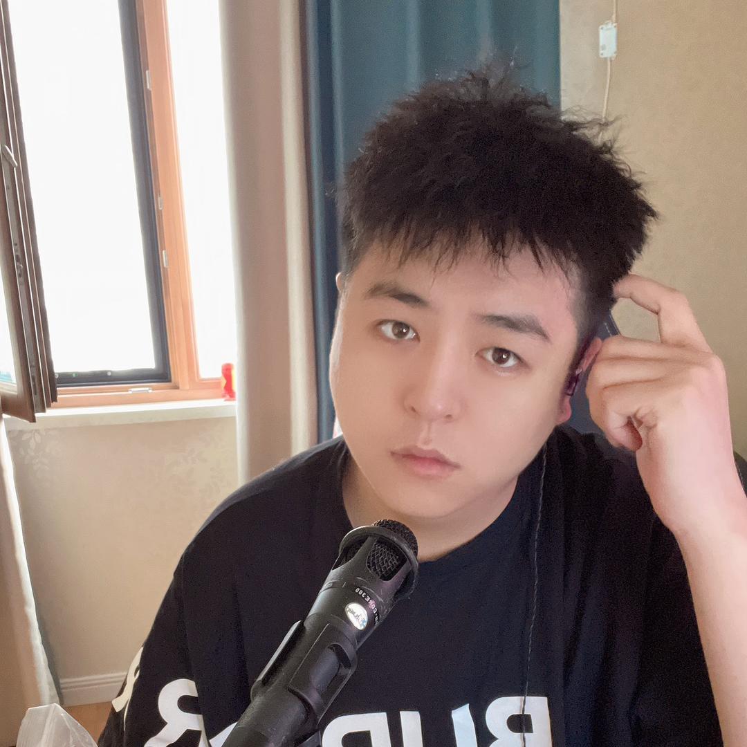 张伦巴百货商行