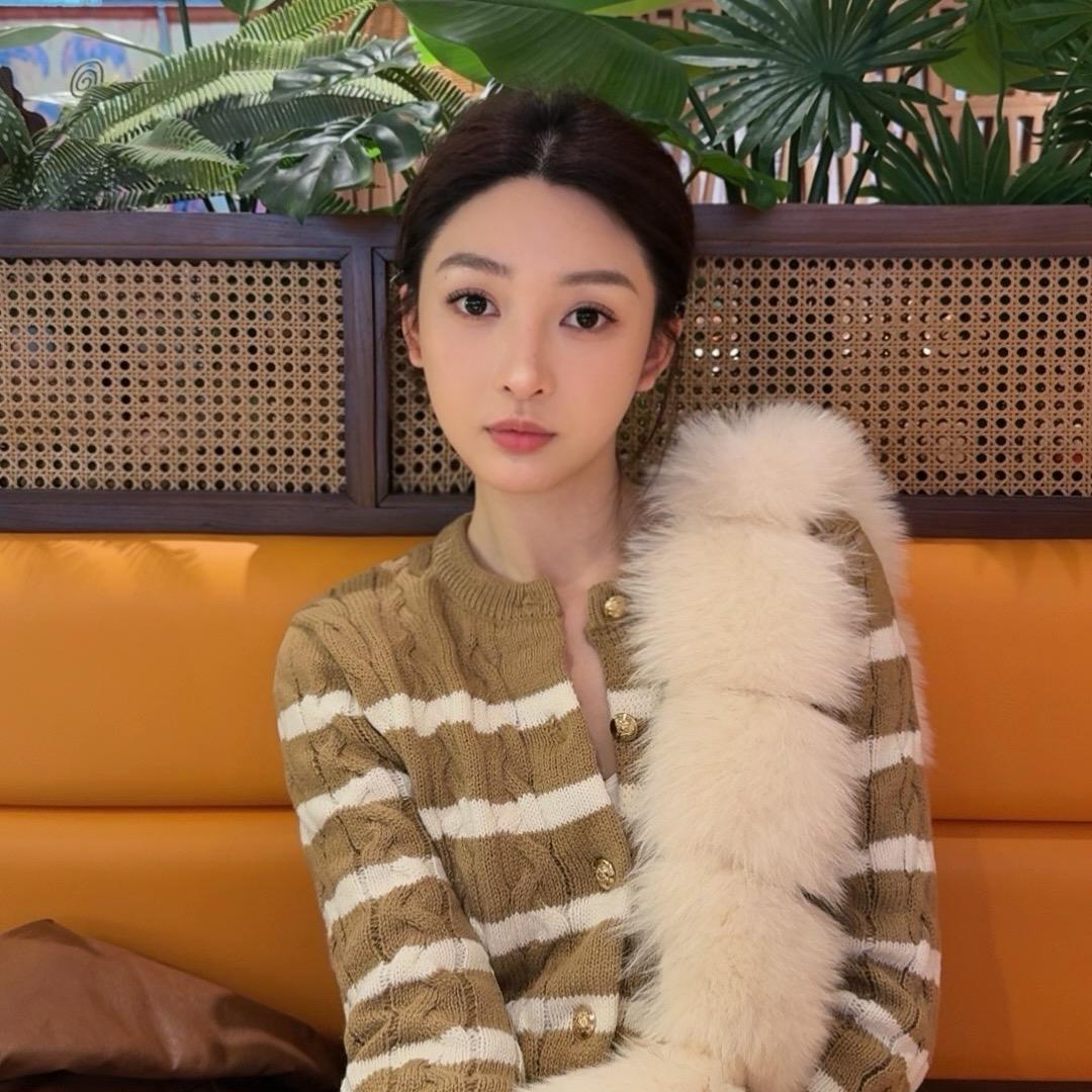 演员美鱼