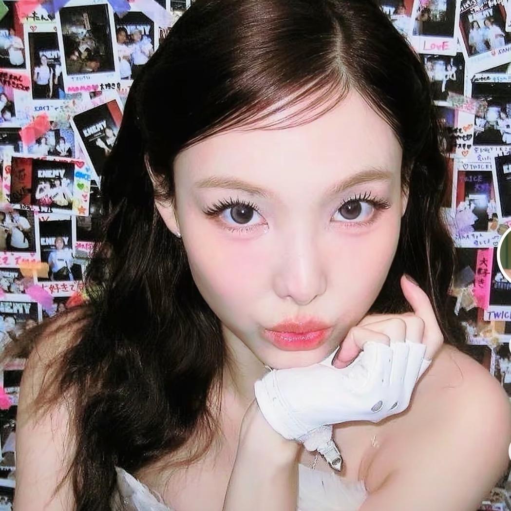𝐘𝐞𝐞 𝐞𝐞✌︎