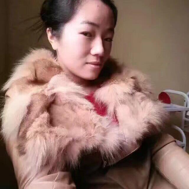 娜情