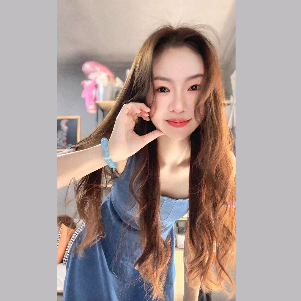 郁郁葱葱