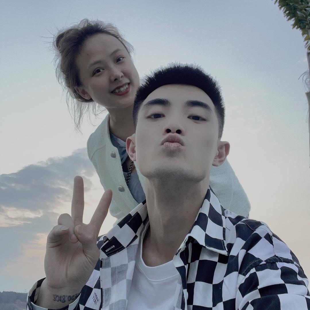 豪豪and小佳(励志夫妻)
